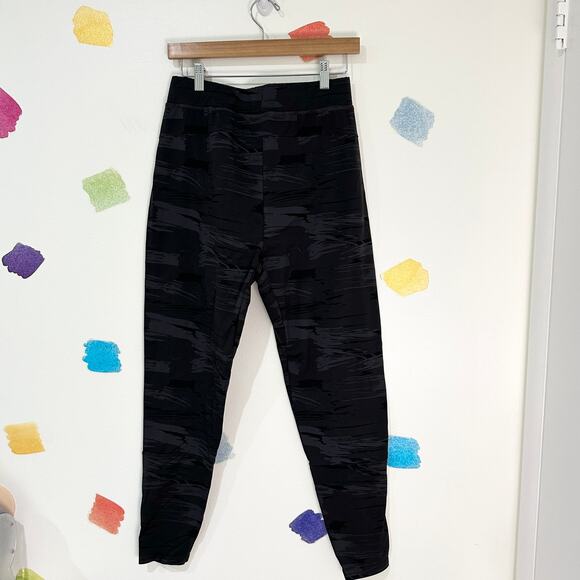 S Alphalete Black Camo High Rise Joggers - Picture 2 of 3